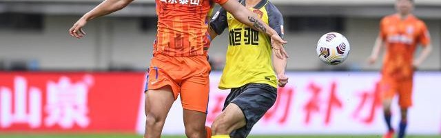 澳洲幸运10计划公式-【中超前瞻】粤鲁上演榜首对决 蒿俊闵或迎武汉首秀