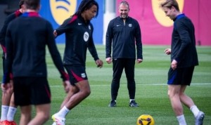 极速回归备战！记者：孔德和德容已返回巴萨并参加了今日训练