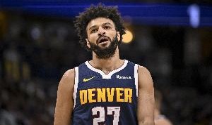 力战难救主！贾马尔-穆雷22中11空砍全队最高28分 外加5板7助